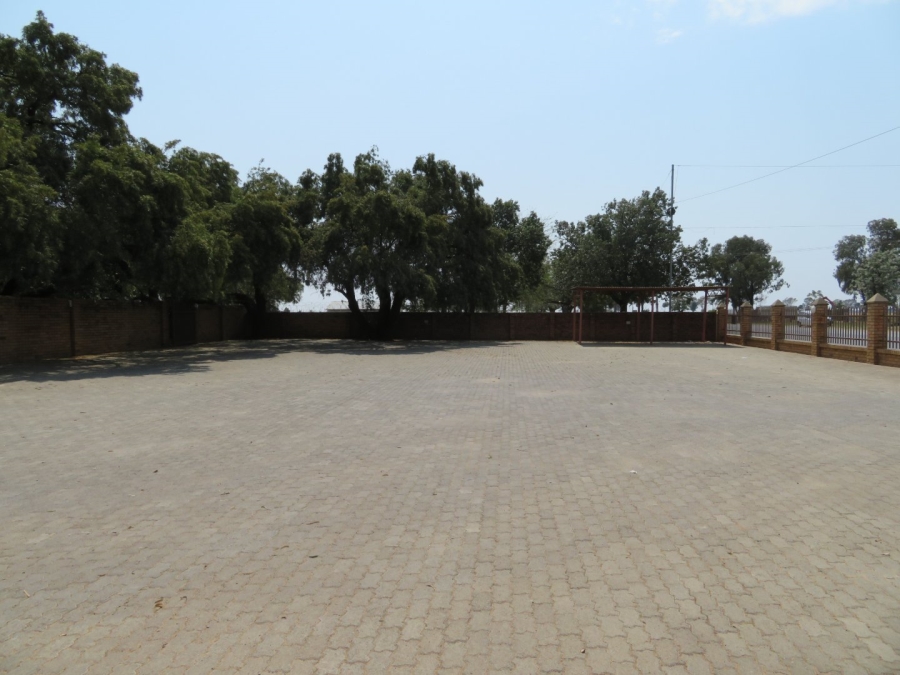Commercial Property for Sale in Delareyville North West